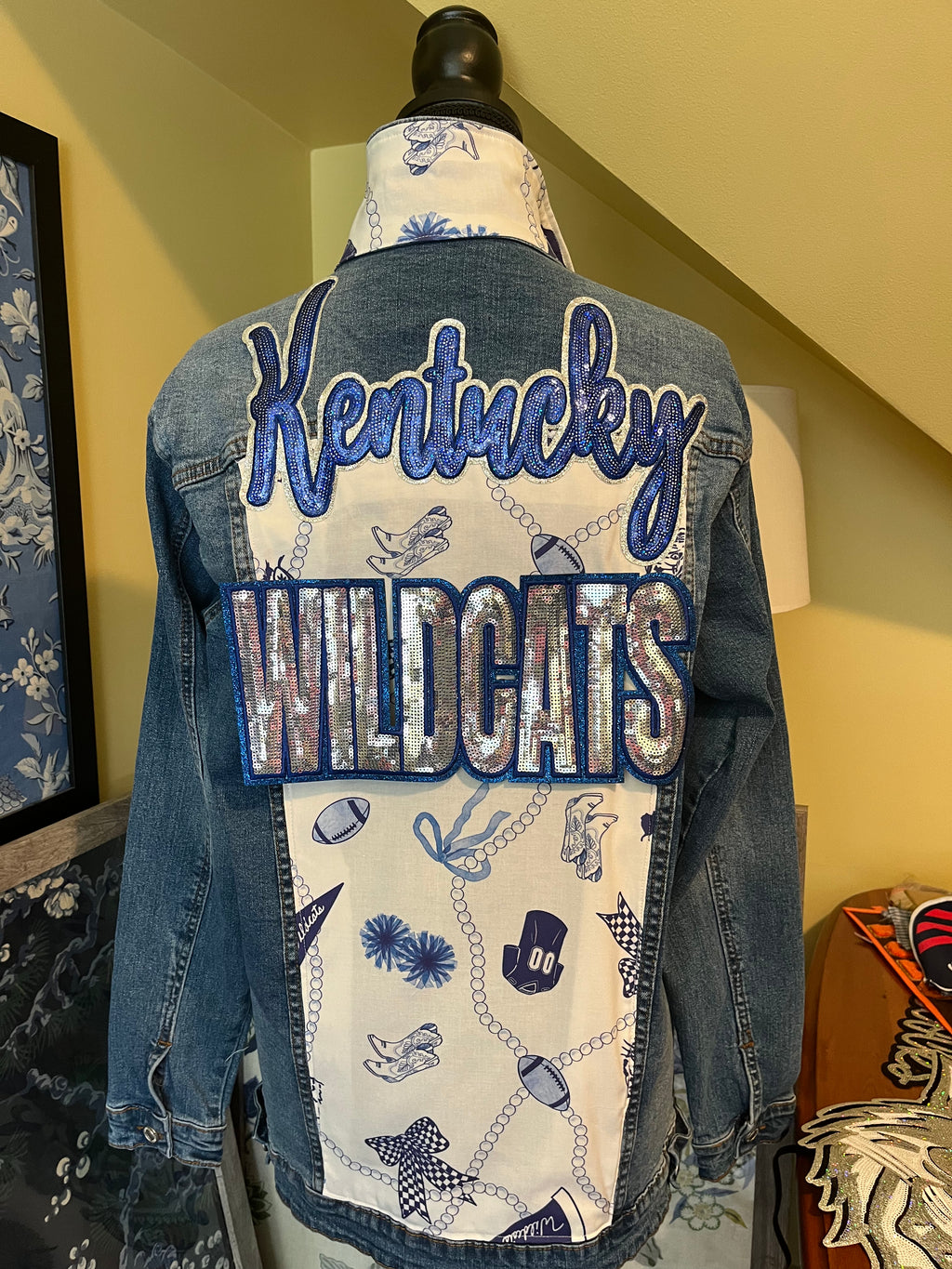 Kentucky Wildcats - Lexington