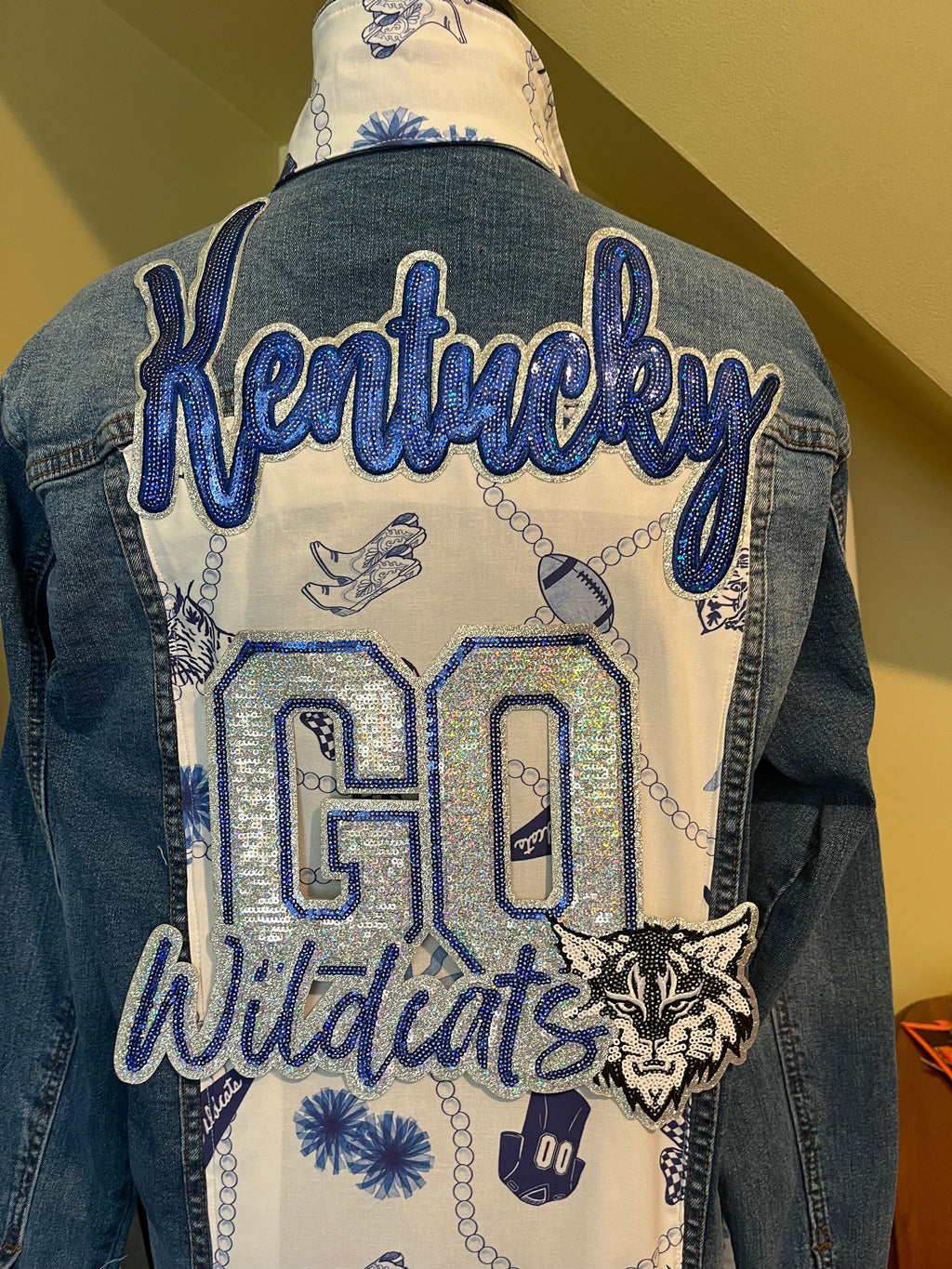 Kentucky Wildcats - Lexington