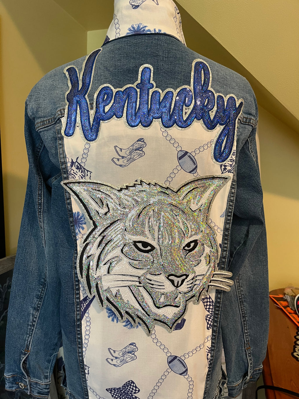 Kentucky Wildcats - Lexington