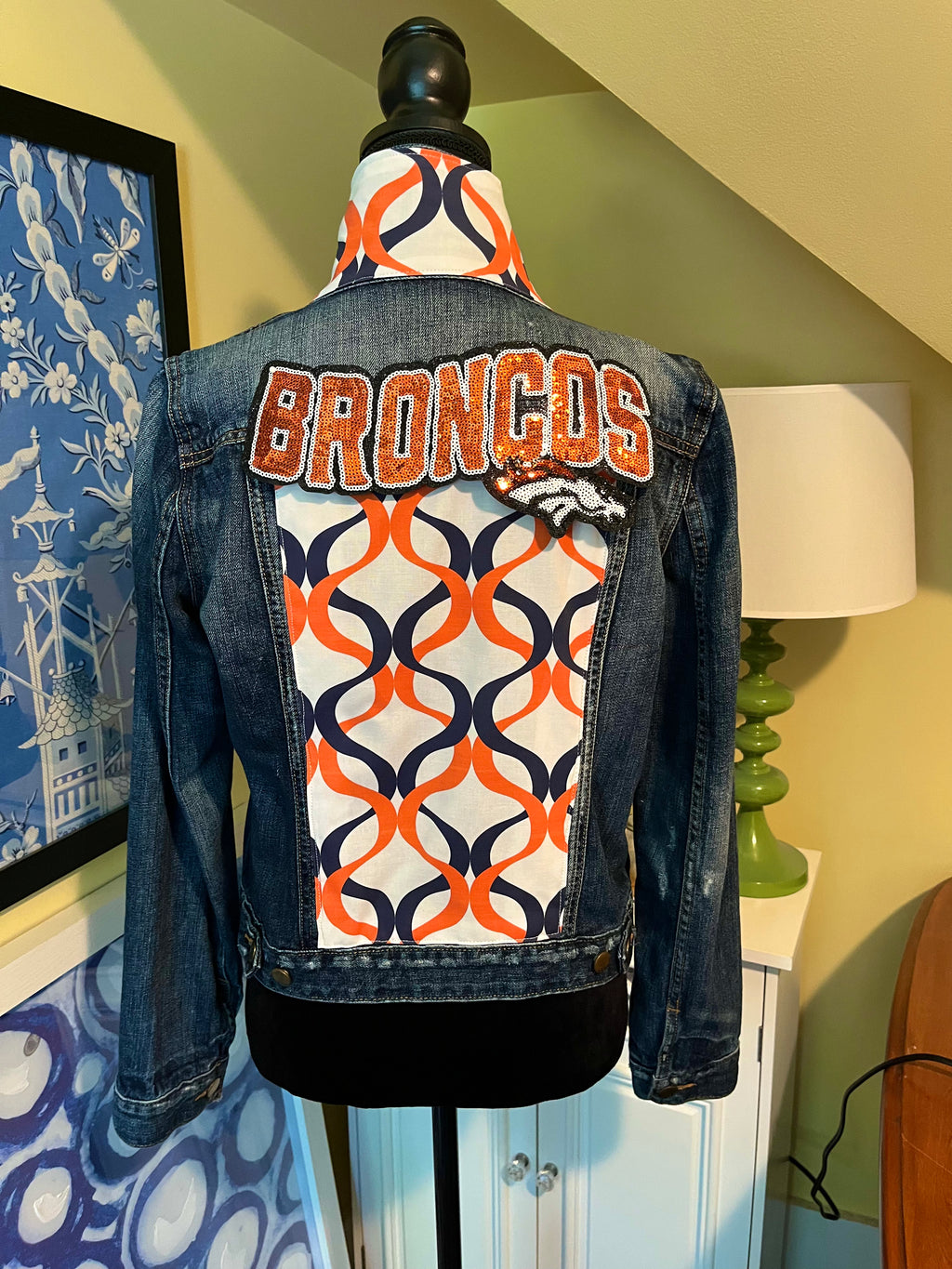Broncos - The Lizzie