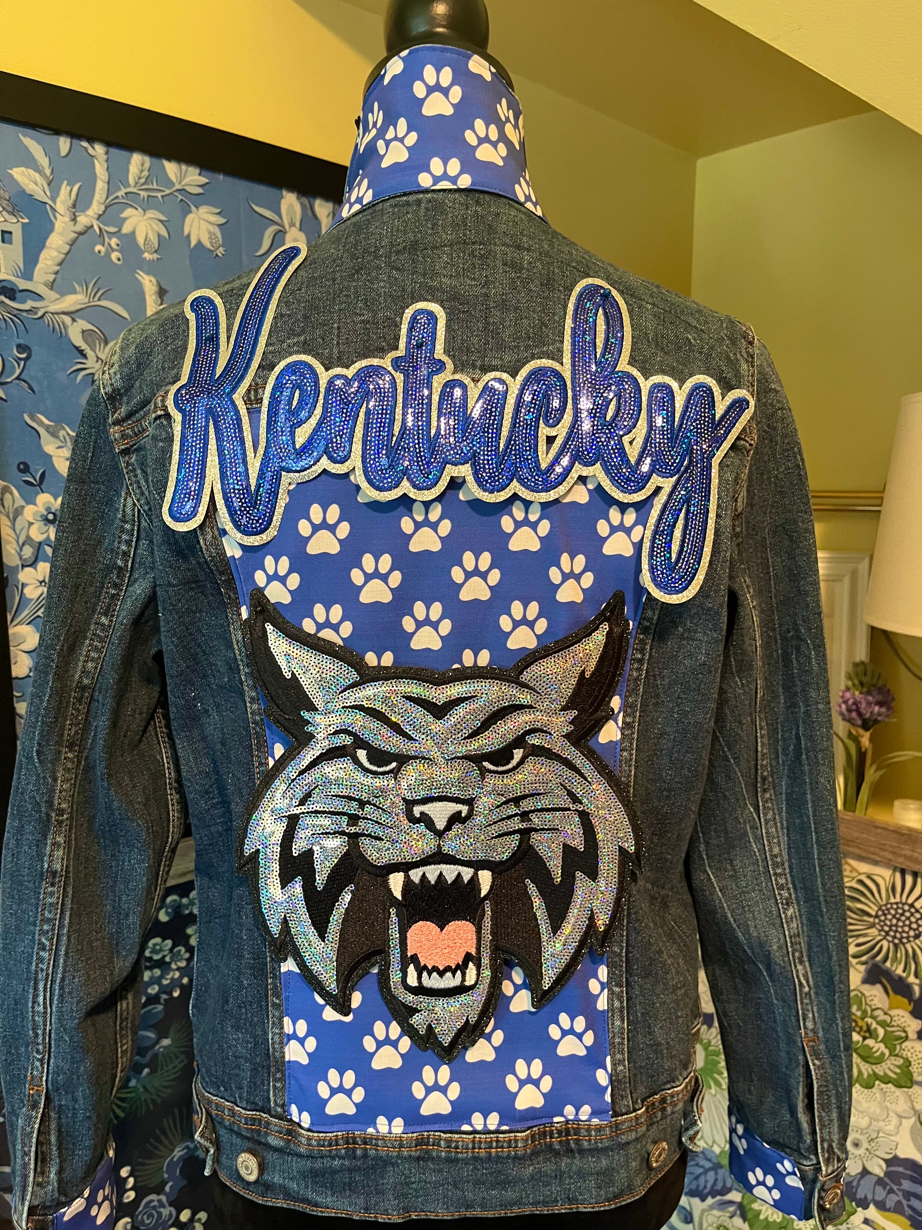 Kentucky Wildcats - Lexington