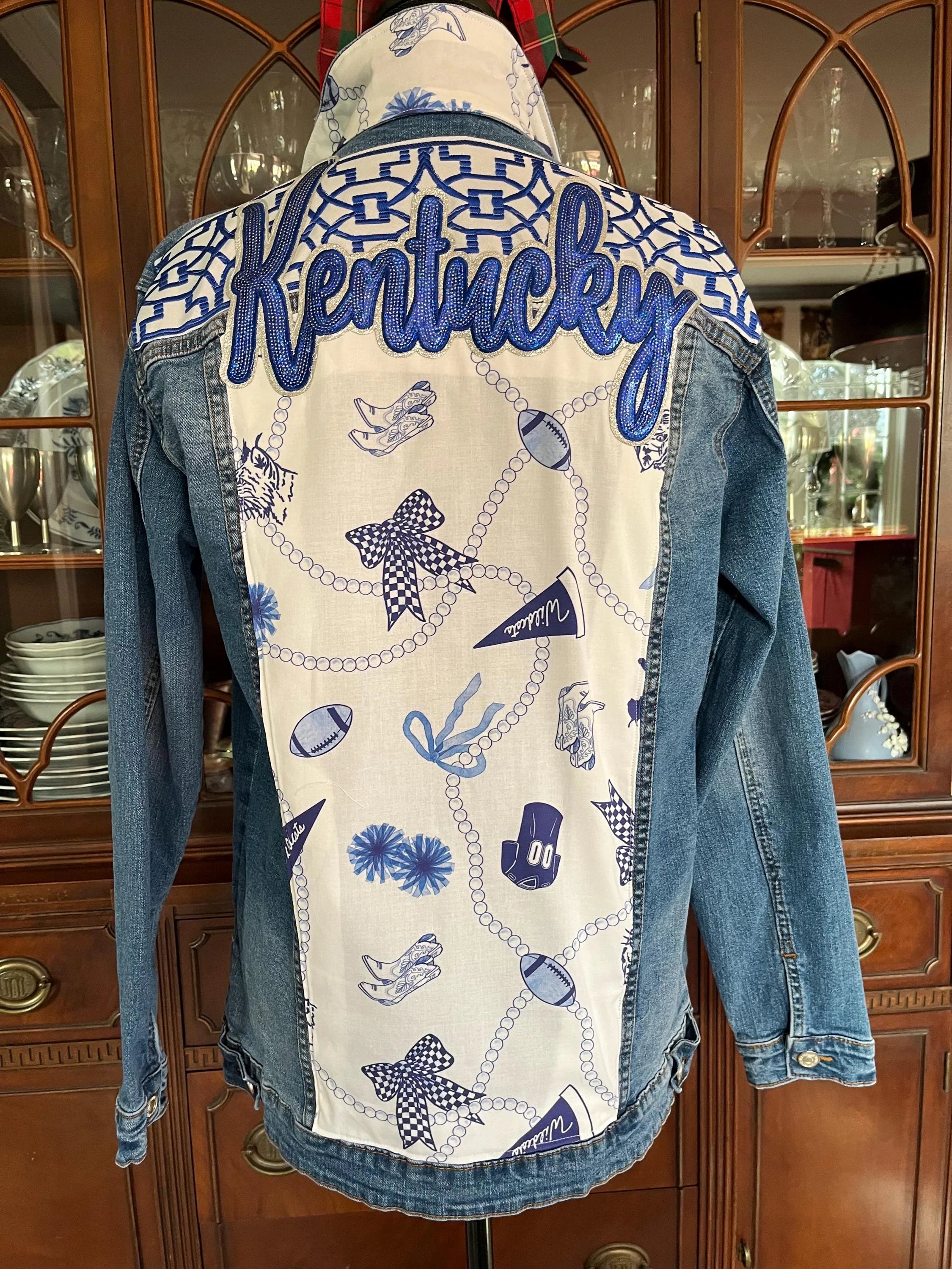 Kentucky Wildcats - Lexington